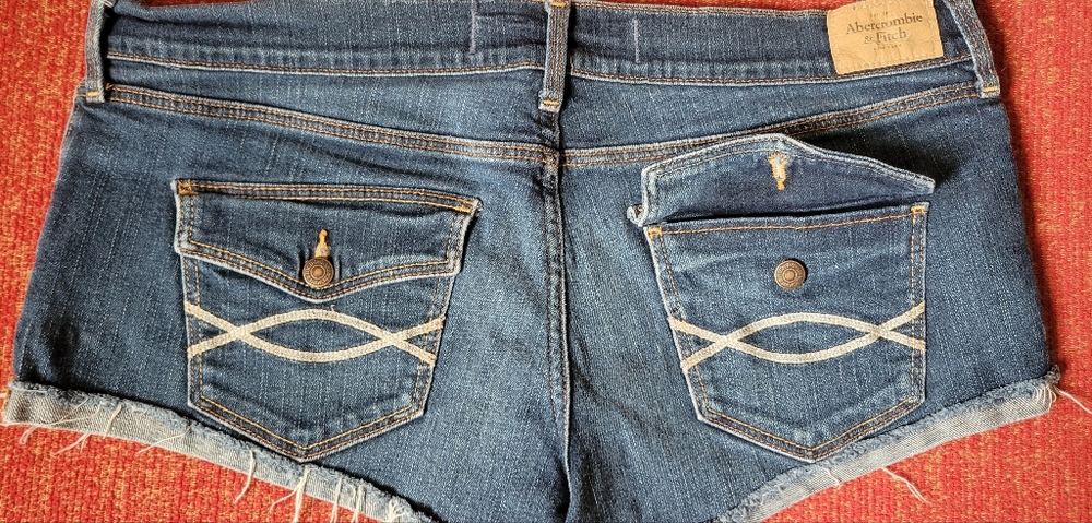 Abercrombie &Fitch midrise denim